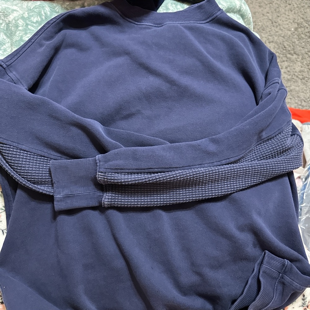 Aerie Men's Deep Blue Crewneck Sweater